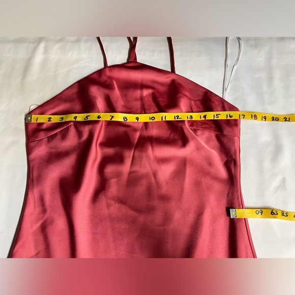 LULU'S Rose Red halter neck satin mini dress size L - Picture 14 of 15